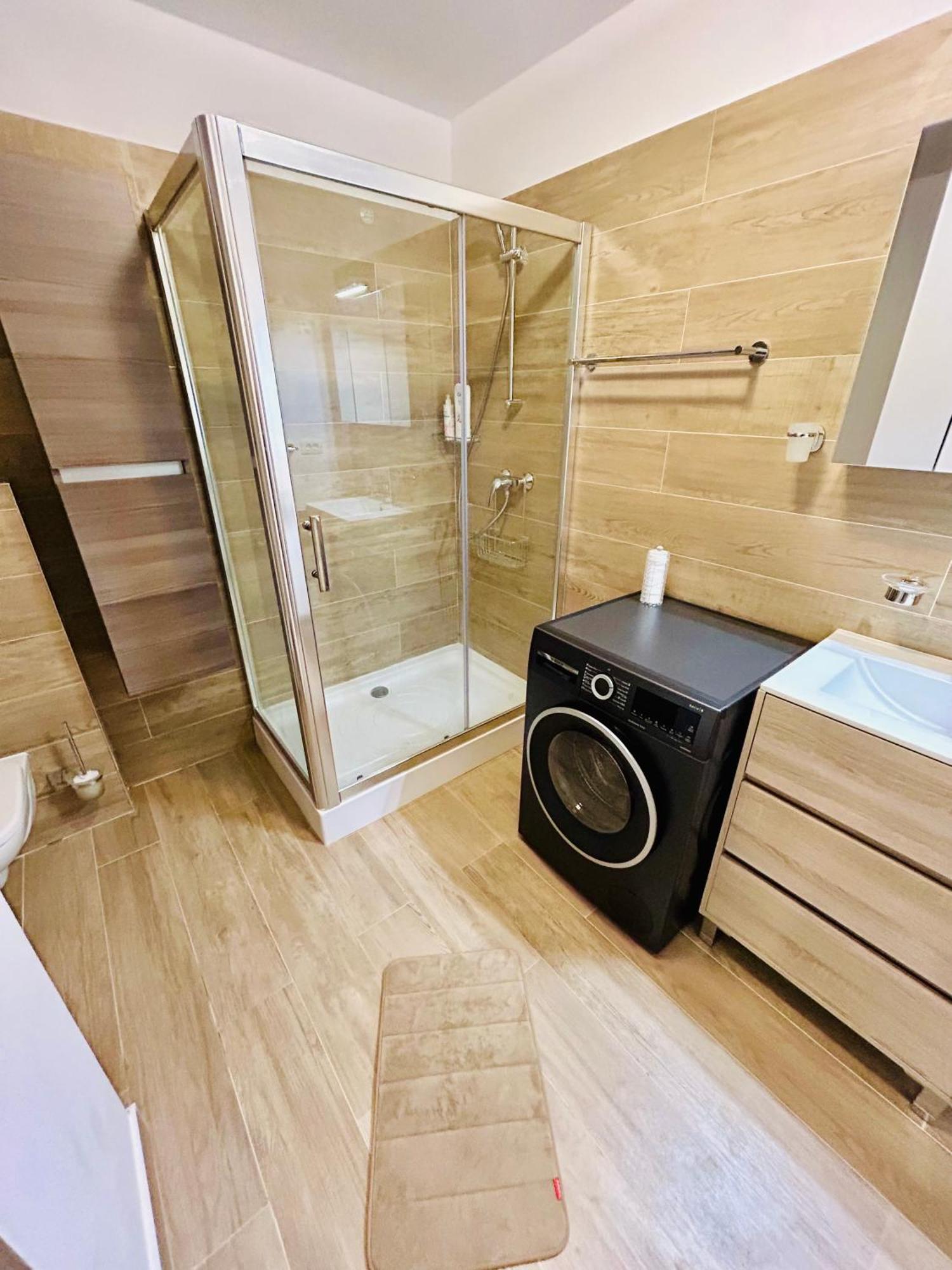 Dis Mamaia Nord Apartman Konstanca Kültér fotó