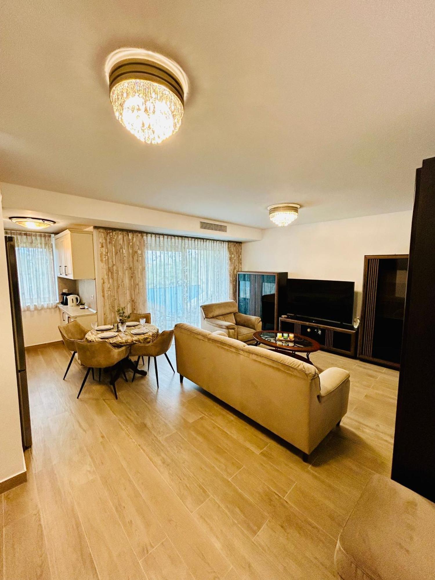 Dis Mamaia Nord Apartman Konstanca Kültér fotó