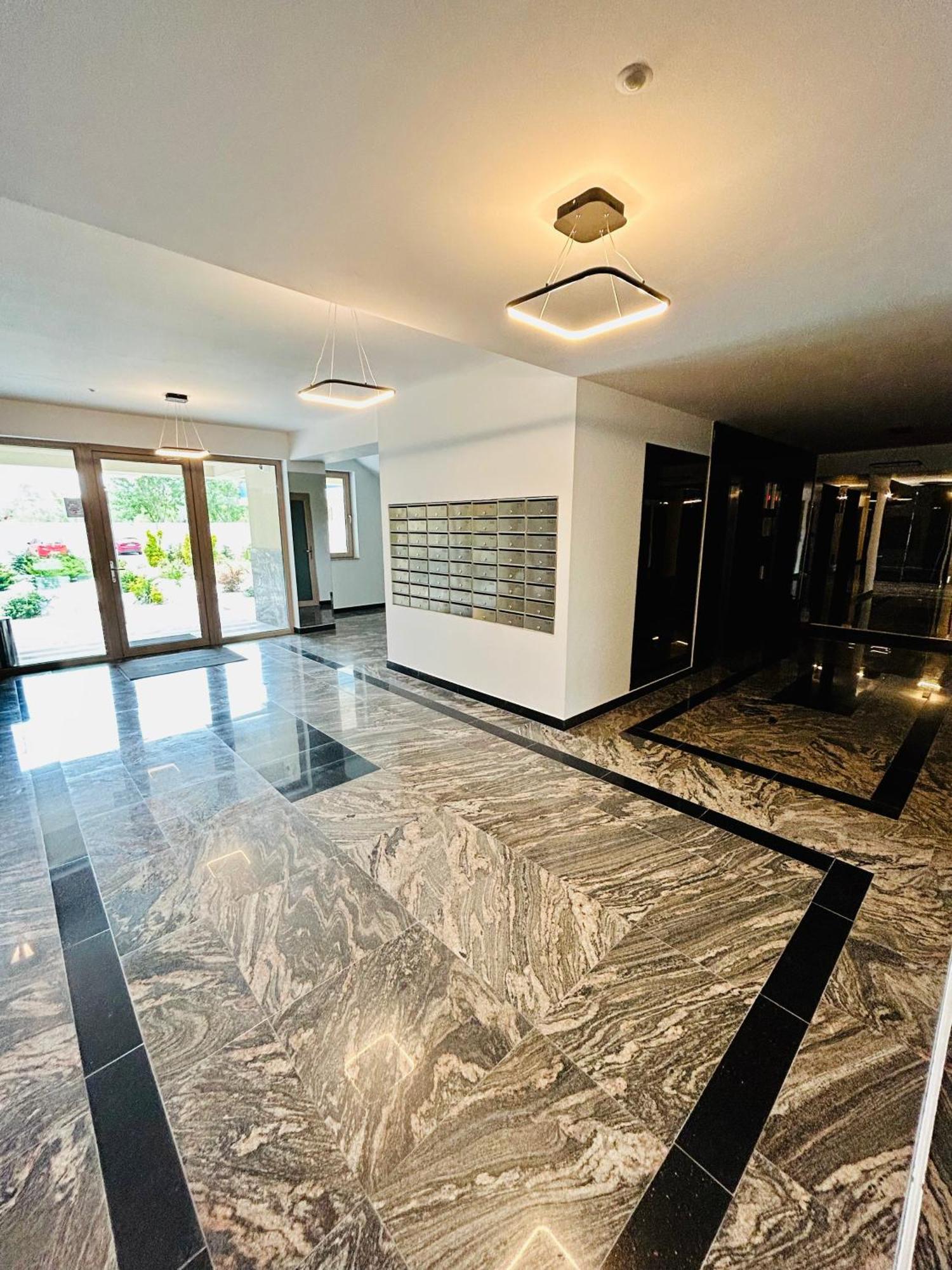 Dis Mamaia Nord Apartman Konstanca Kültér fotó